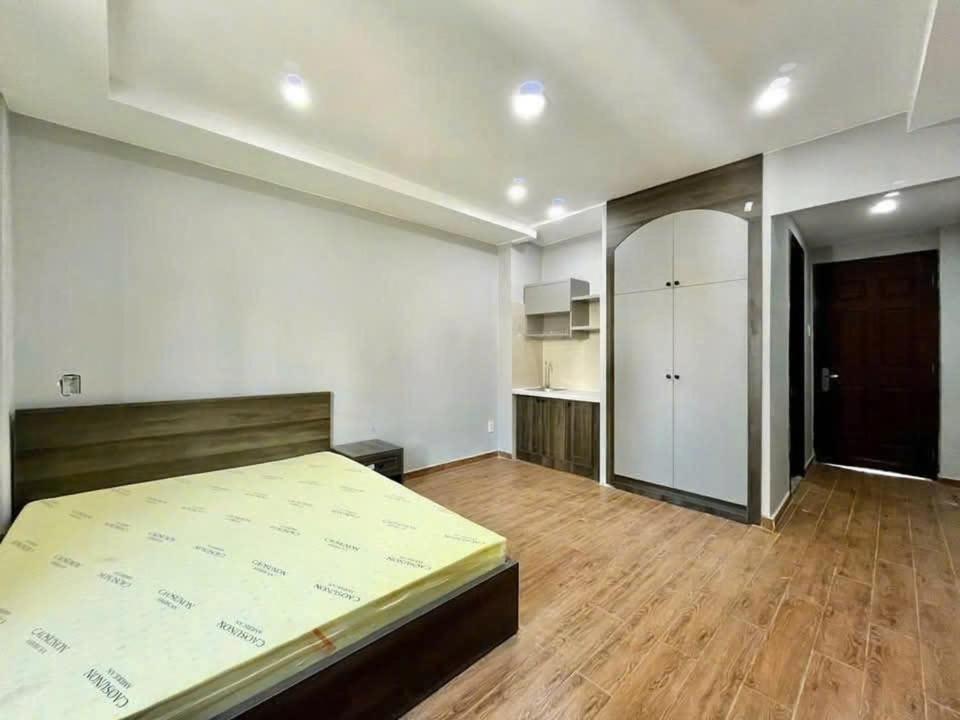 Phong Tao Dan Apartment *
